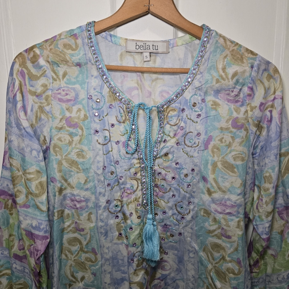 Bella Tu Womens Beaded Fairy Blouse Size S Fairycore Fae Sparkle Ren Fest Floral - Picture 3 of 13